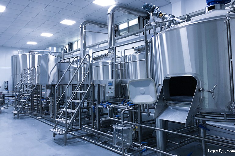 3000L大型啤酒设备机 3000L大型啤酒设备机