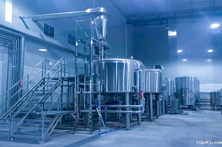 烧烤屋啤酒设备厂家怎么选? 烧烤屋啤酒设备厂家怎么选?