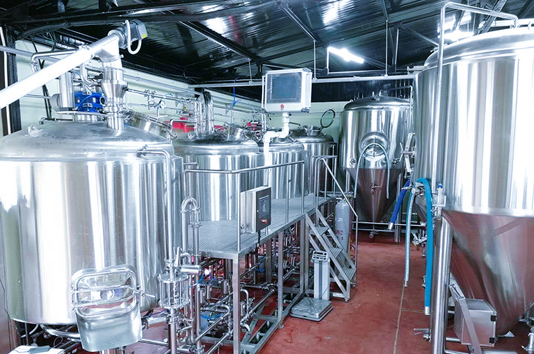 小型酿酒设备一体机故障率高吗? 小型酿酒设备一体机故障率高吗?